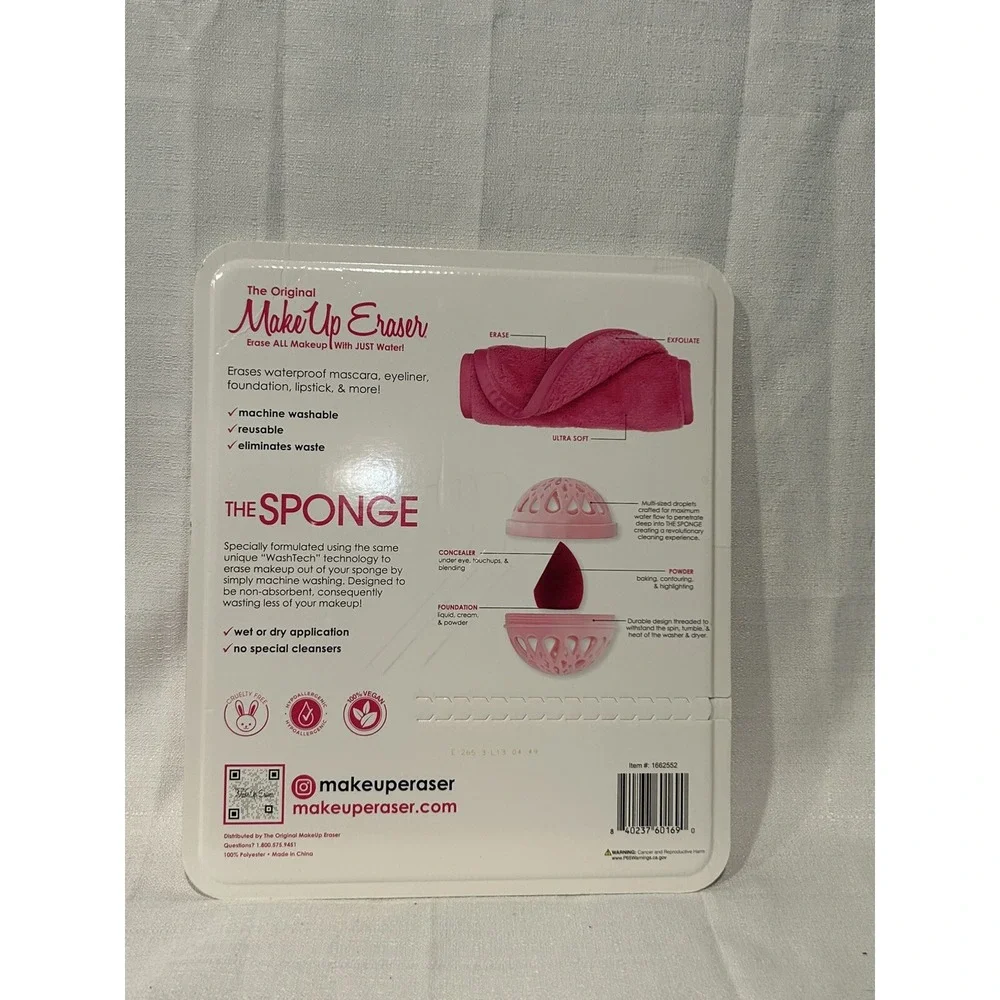 The Original Makeup Eraser Pack, 2 Washable Sponges, 1 Washball & 1 Makeup Erase